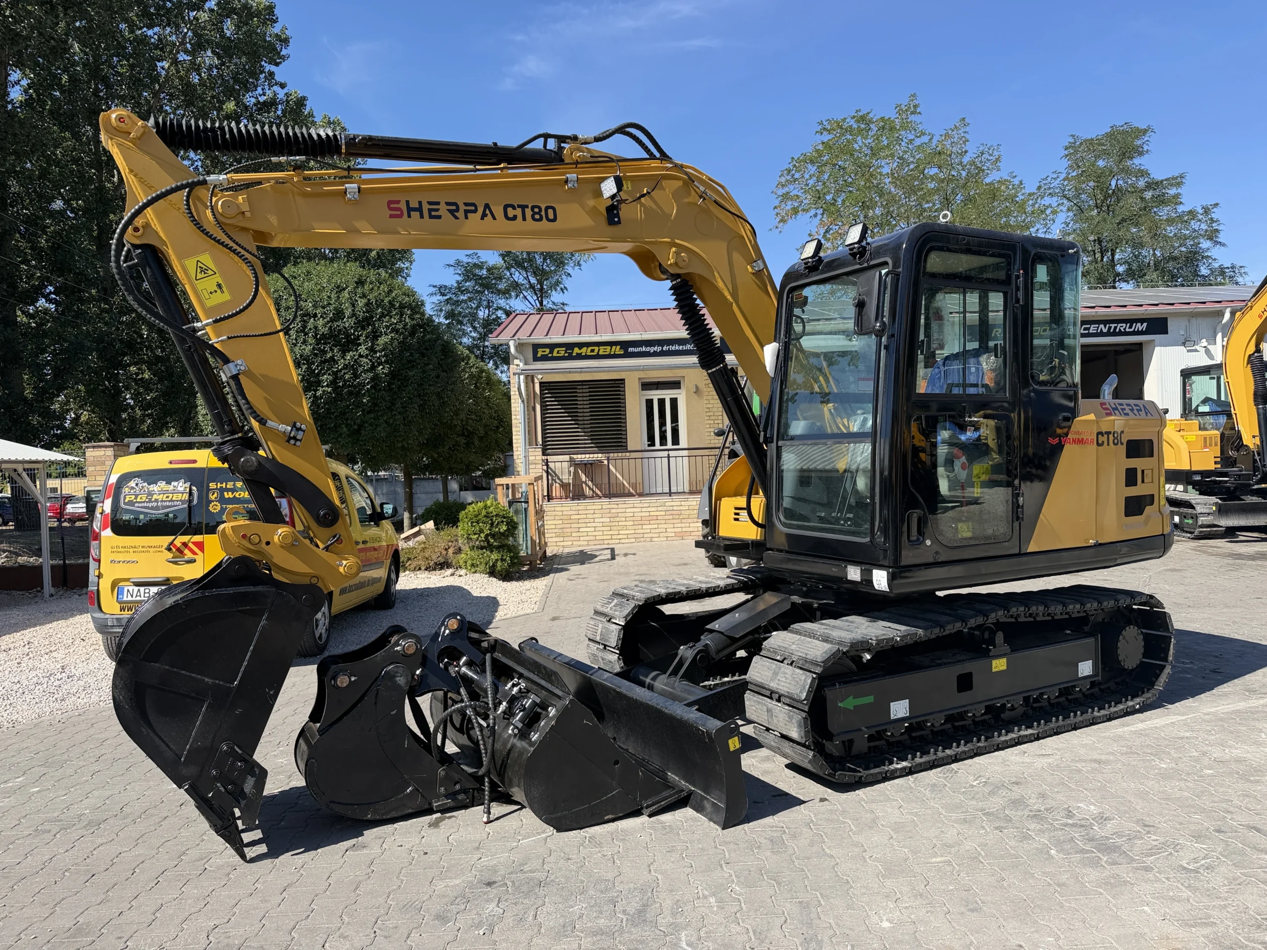 SHERPA CT80 Yanmar Motoros Gumihevederes Forgókotró